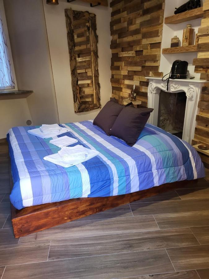 Ca De Sota Apartman Luino Kültér fotó
